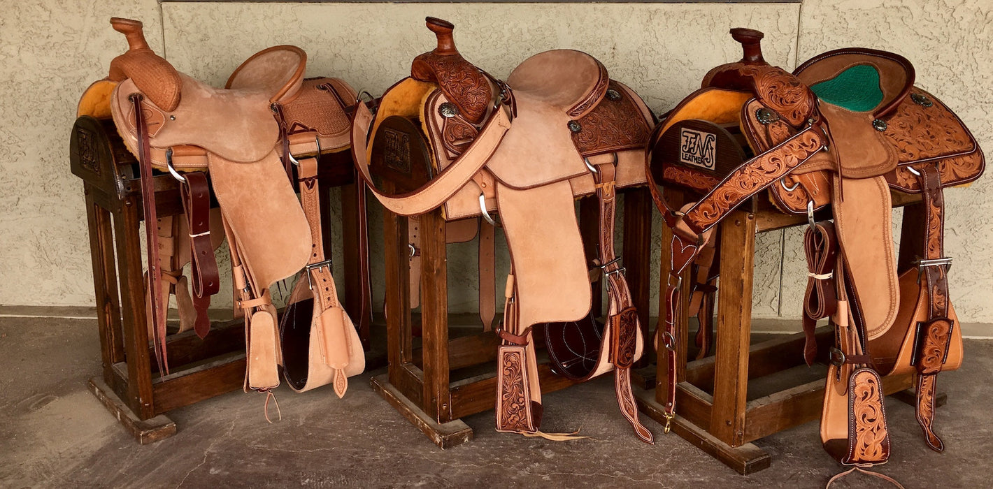 Team Ropers – TM Leather and Saddlery