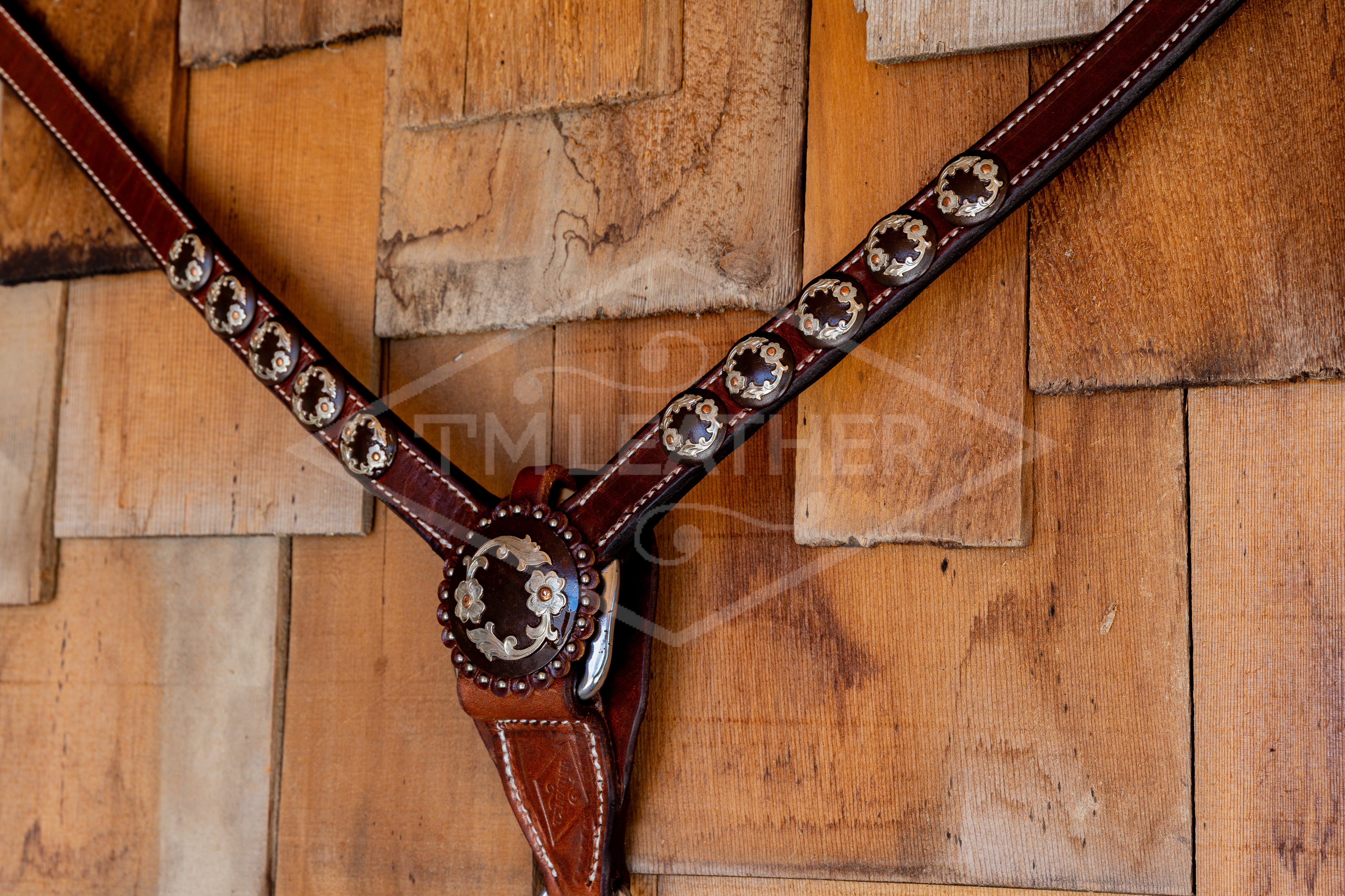 1" Natural Breastcollar w/ 10 Silver & Copper Round Conchos & Matching Center Concho