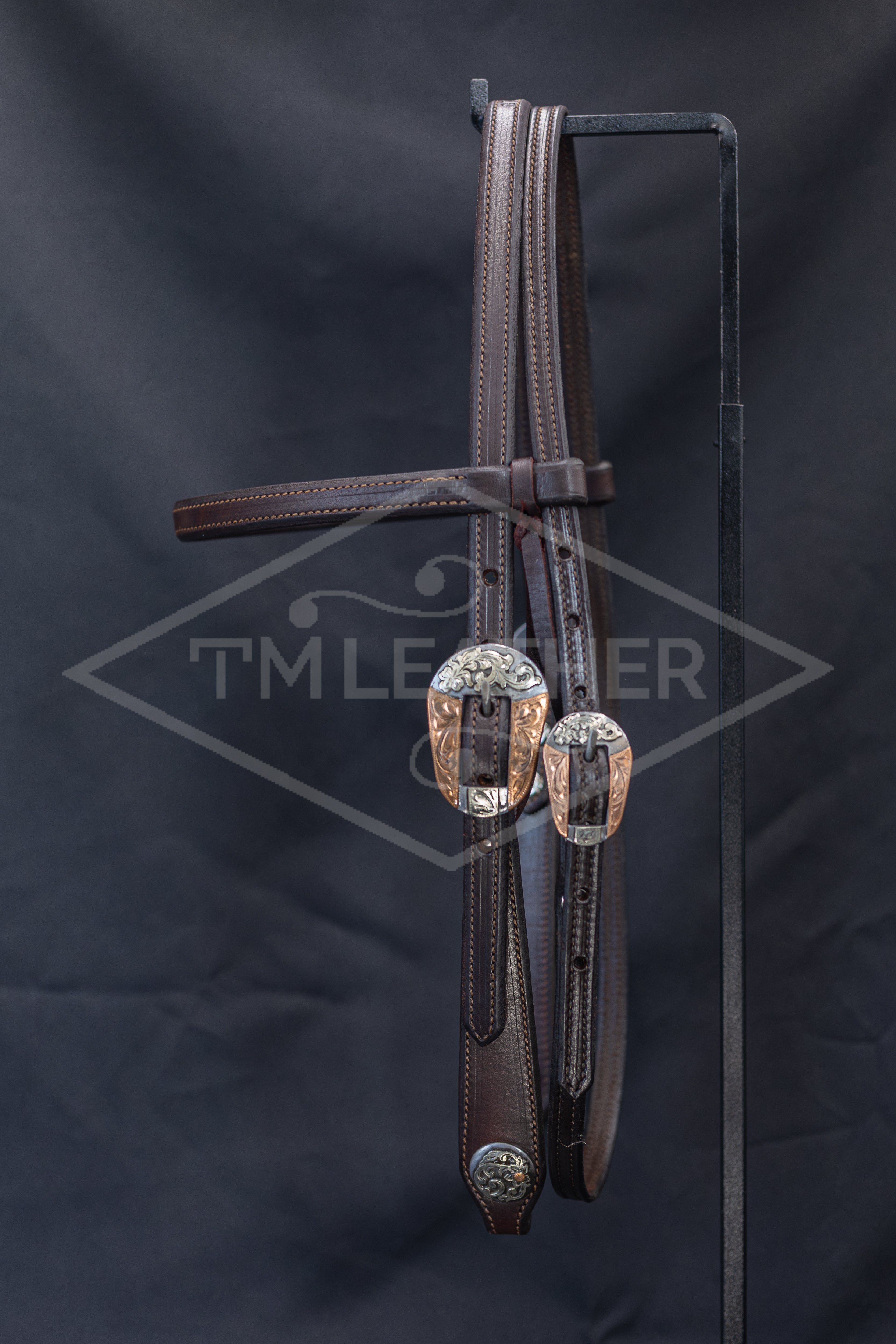 English Bridle Browband w/ TM Leather Silver Tapered Oval Floral & Copper Buckles & Matching Round Conchos