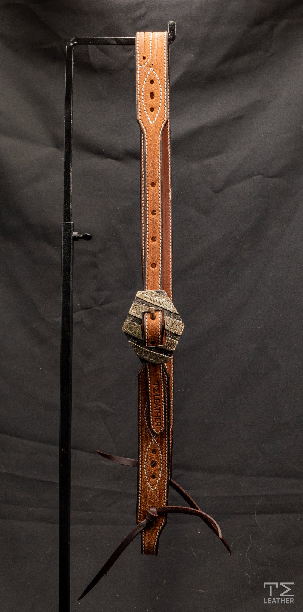 Working Slit Ear Natural Roughout w/ Gunslinger Stitching & Steel Hexagonal Diamond Buckle