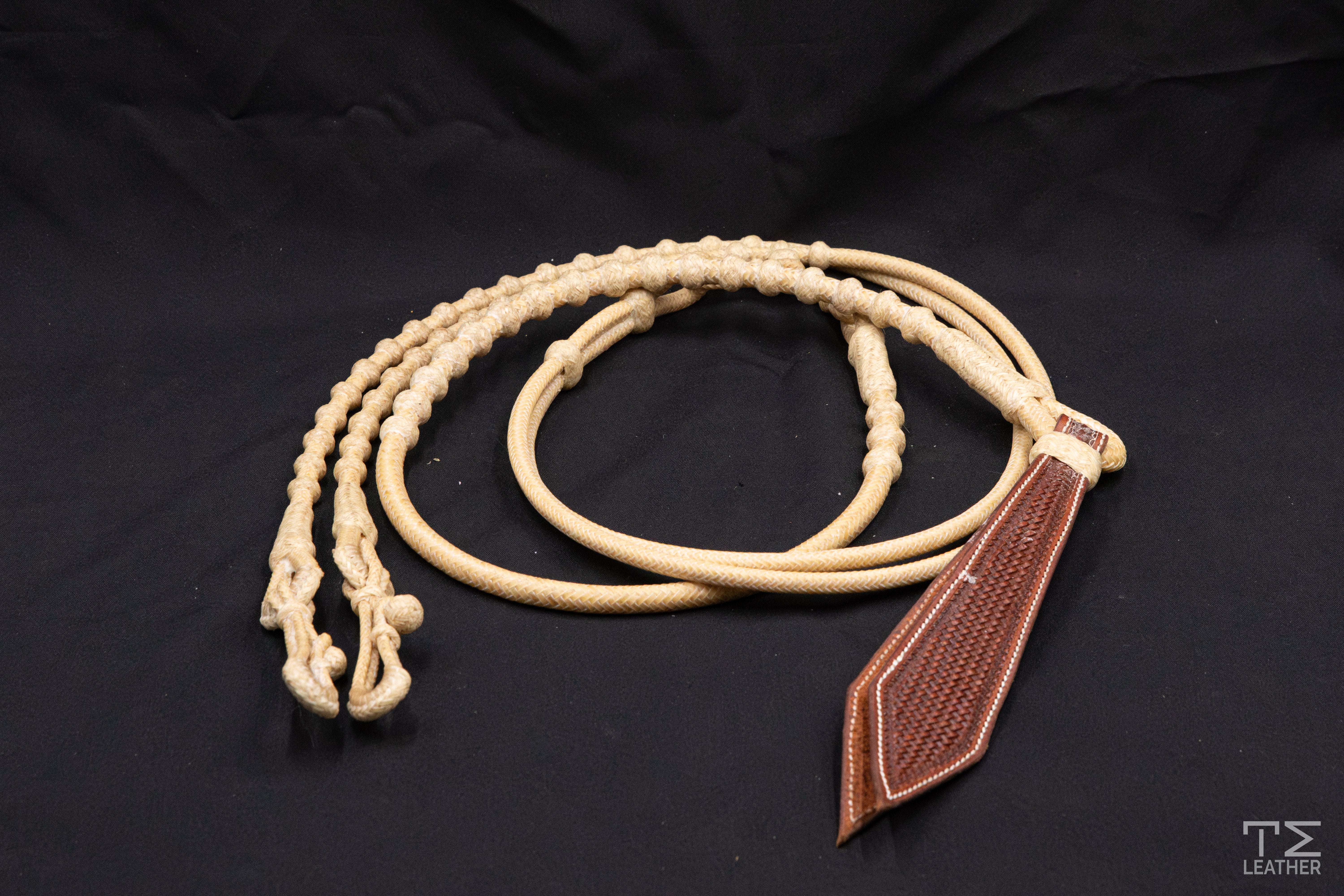 Calvin Hochstrat 3/8" Natural Rawhide 16 Plait 106"
