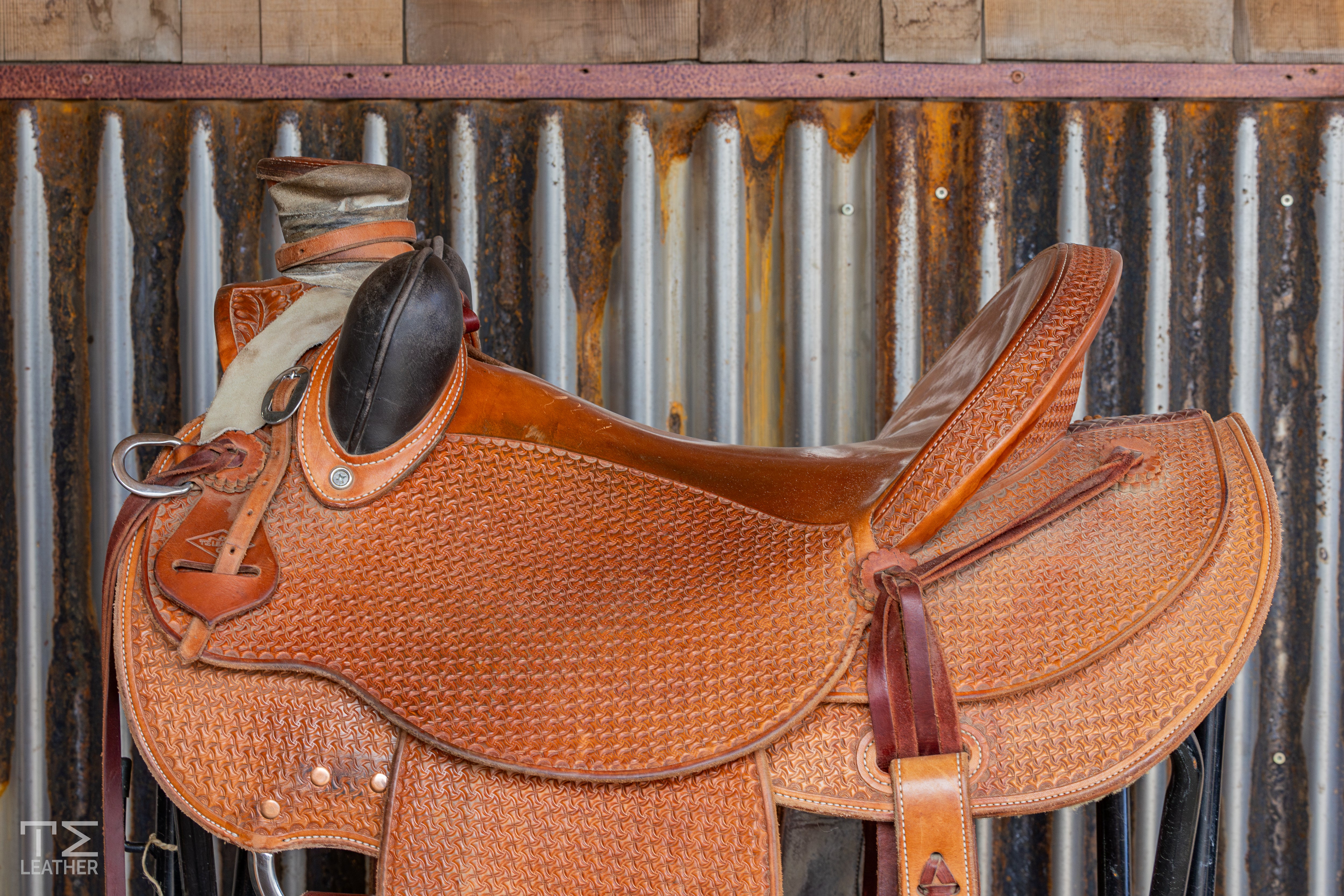 16" TM Leather and Saddlery Wade Ranch Saddle