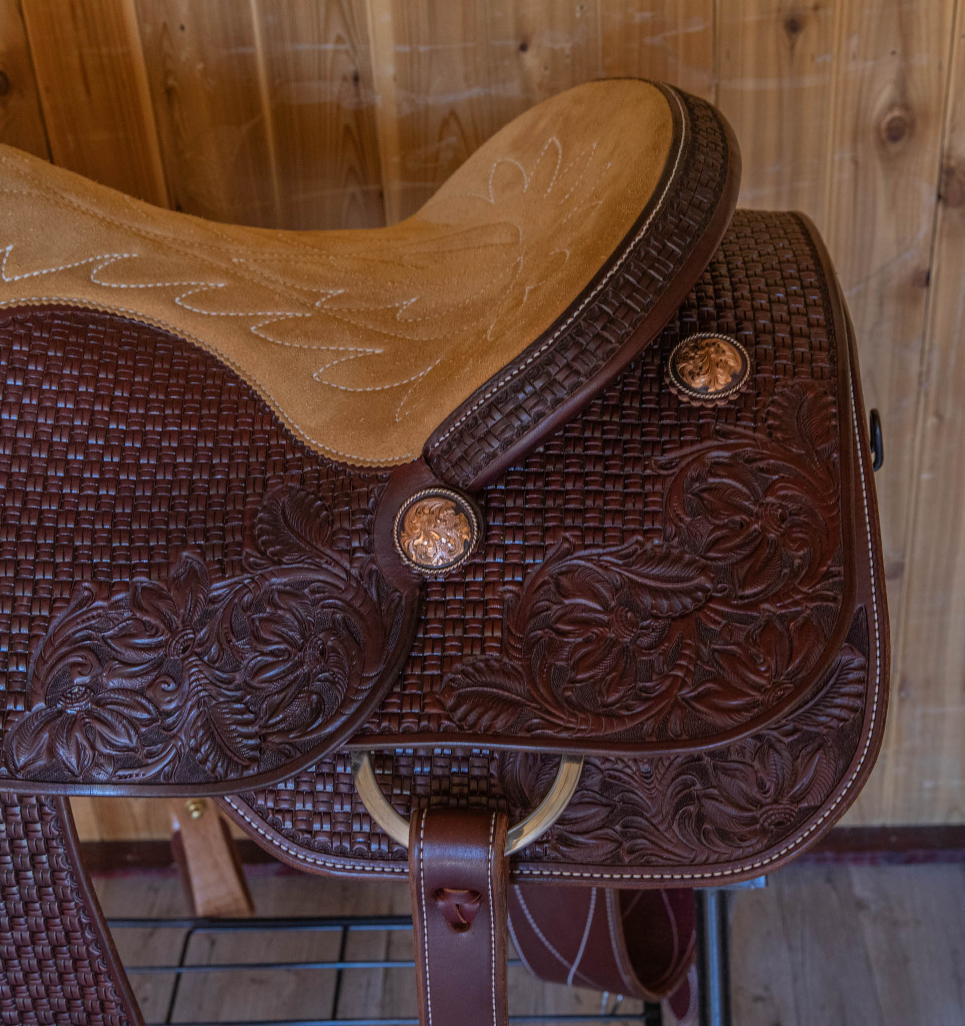 Ranch Cutter Saddle 16.5" Chocolate w/ Floral and Bamboo Accents