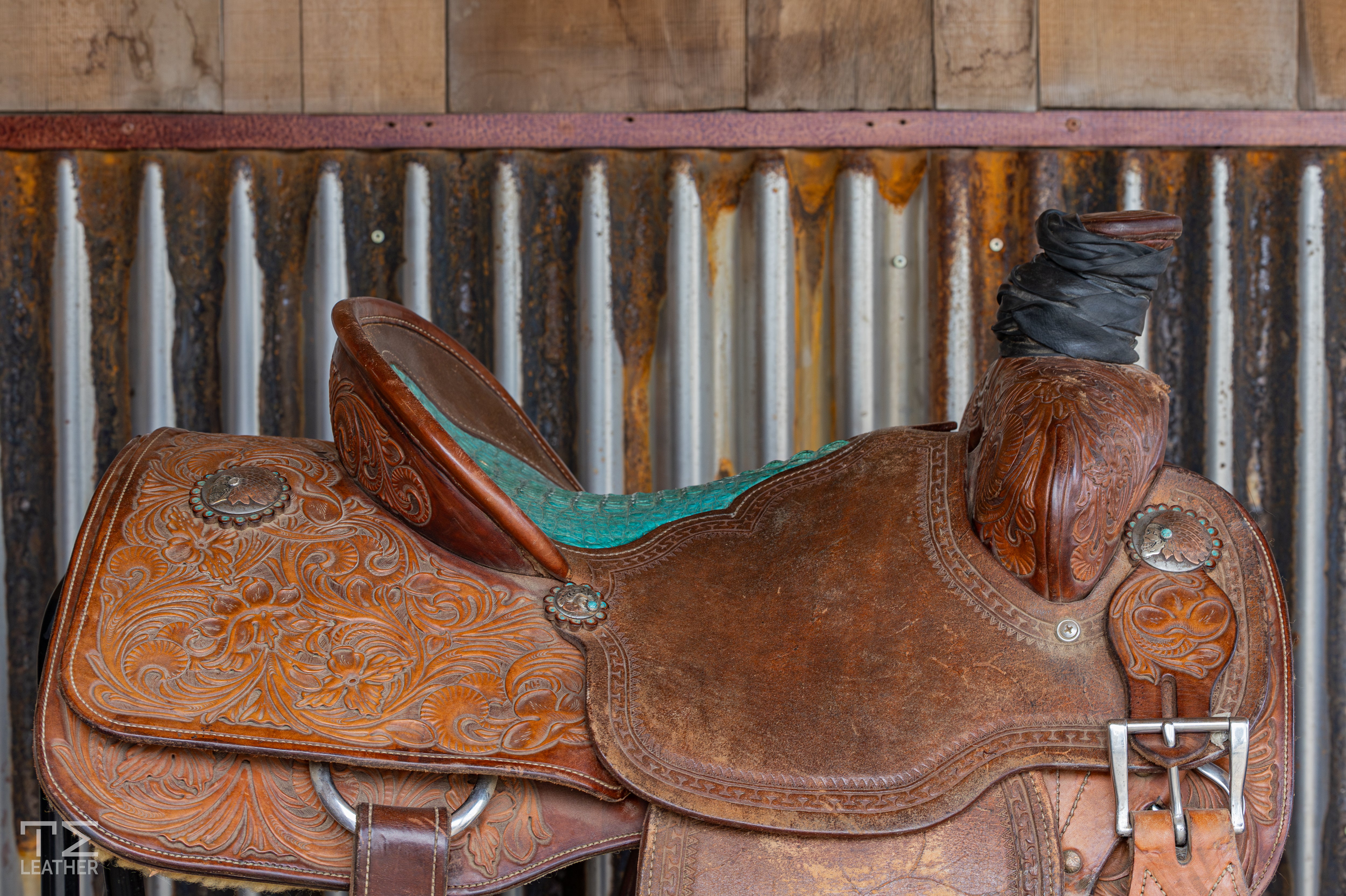 14.5" TM Team Roper 3/4 Floral w/ Turquoise Caiman Inlay Seat