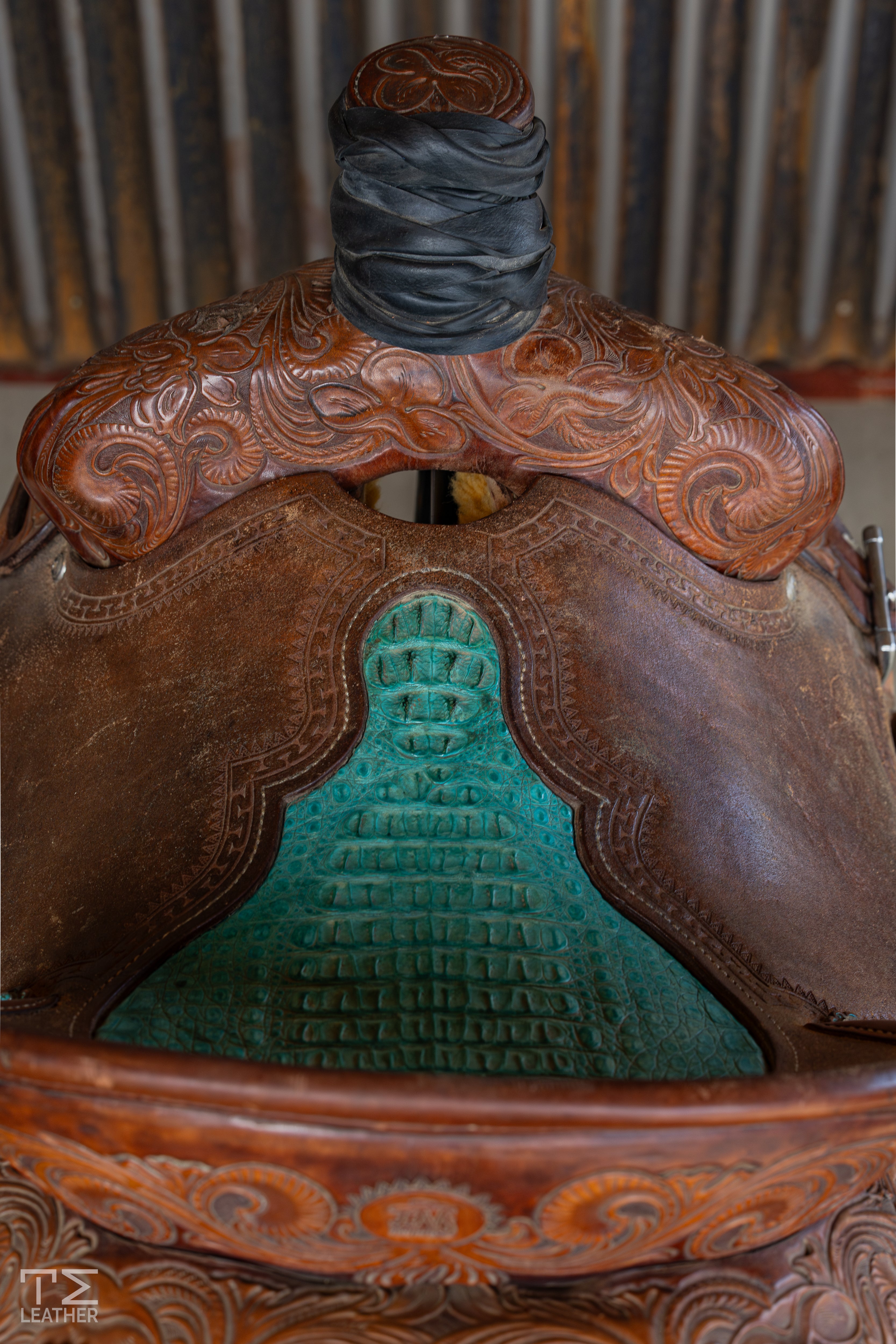 14.5" TM Team Roper 3/4 Floral w/ Turquoise Caiman Inlay Seat