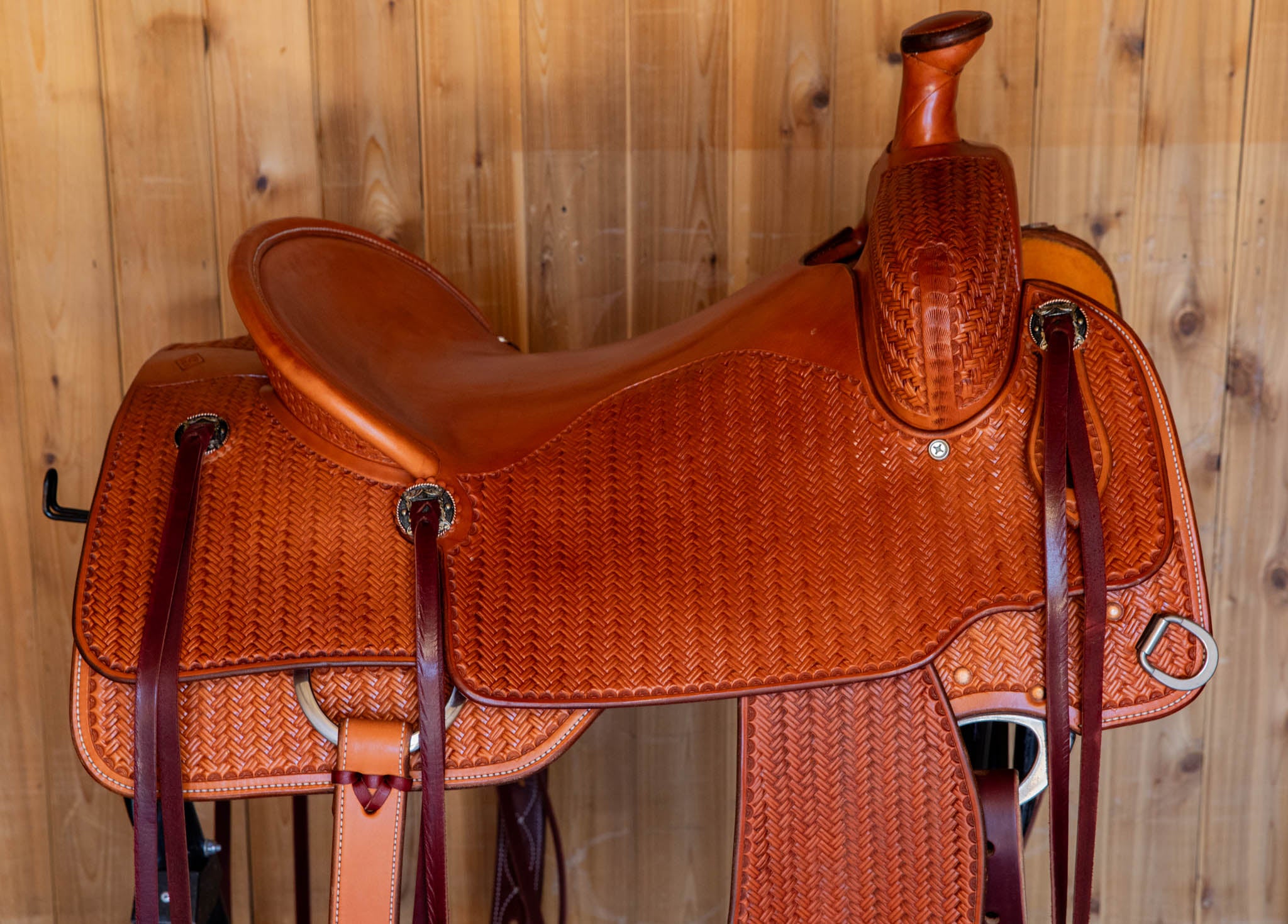 Ranch Cutter Saddle 16.5" Natural with Bamboo Stamping
