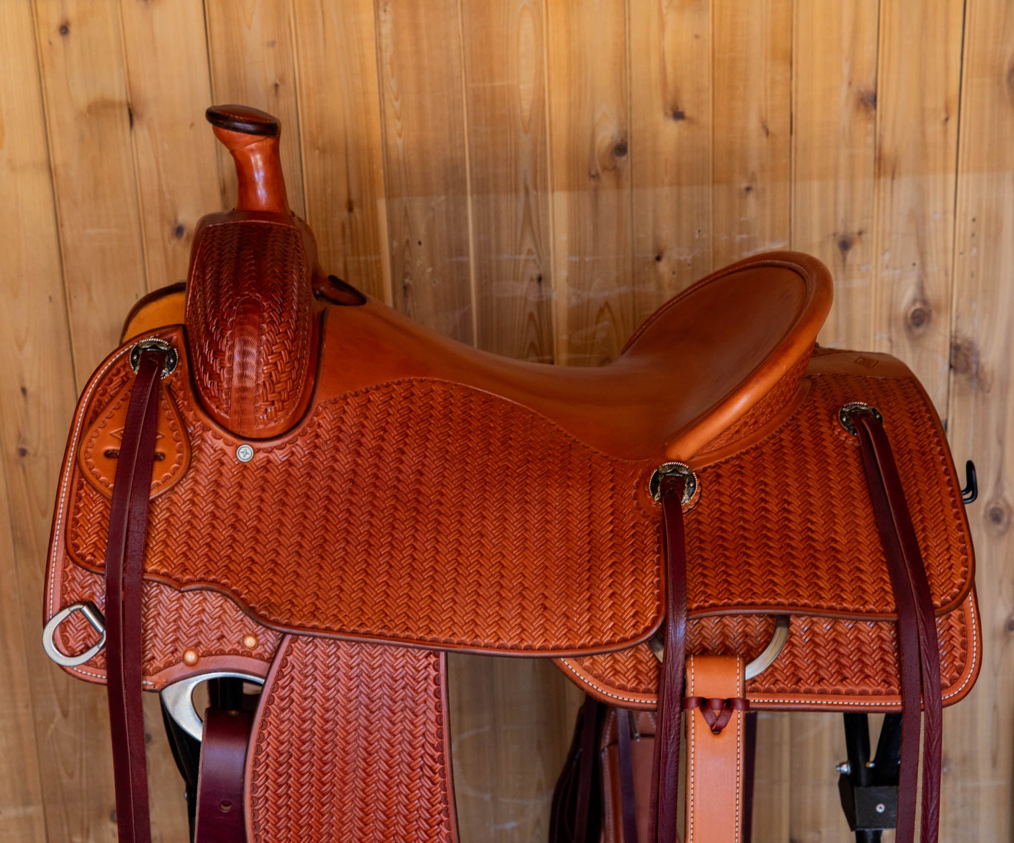Ranch Cutter Saddle 16.5" Natural with Bamboo Stamping